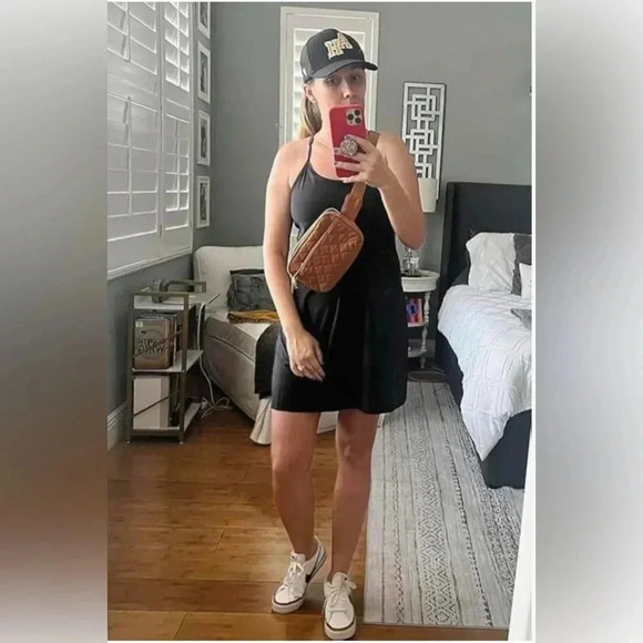 ZORFIN WOMENS BELT/CROSSBODY BAG IN QUILTED BROWN - Picture 8 of 16